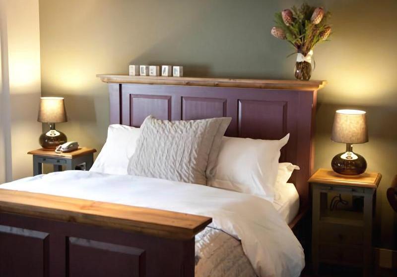 ホテル The Grasshopper Inn