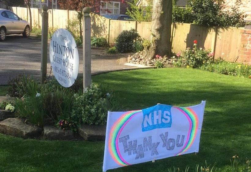 בית מלון כפרי The Hinton Guest House