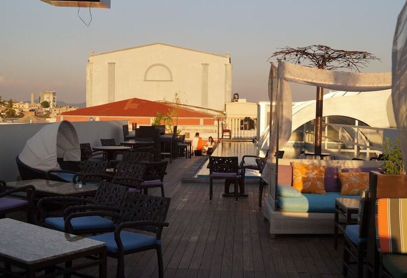 בית מלון כפרי The Jonathon Boutique