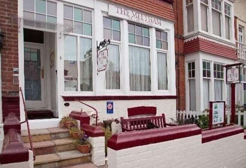 هتل The Meltham Guesthouse Scarborough