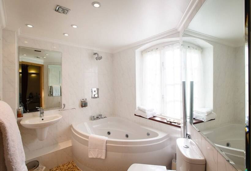 בית מלון כפרי The Mooring Post