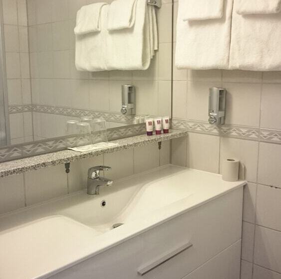 Thon Hotel Surnadal