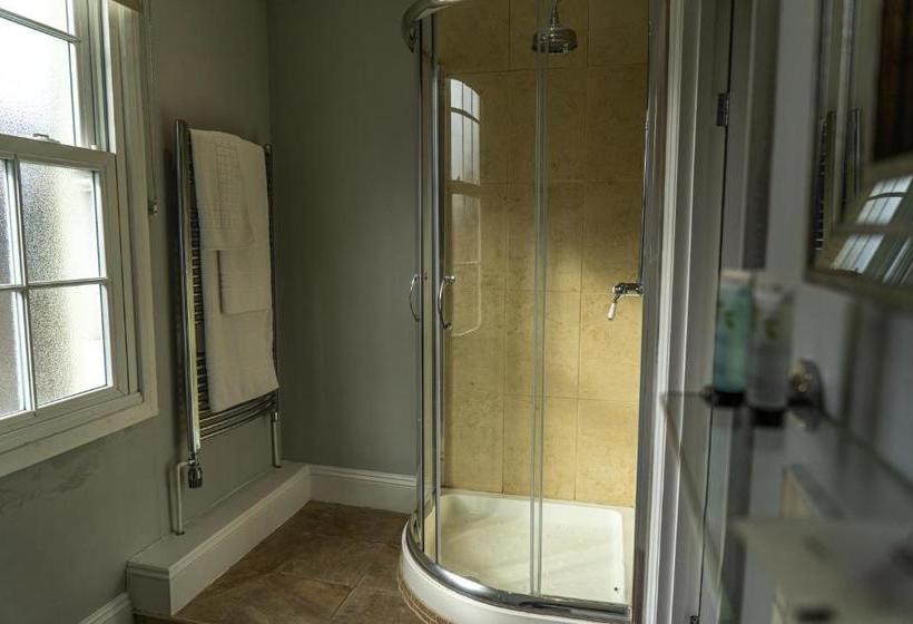 בית מלון כפרי Thyme At The Tavern