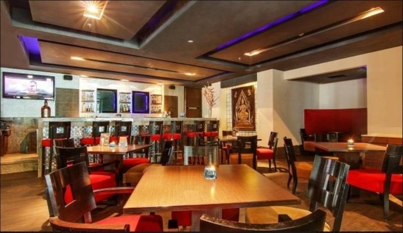 Отель Vibe By The Lalit Traveller