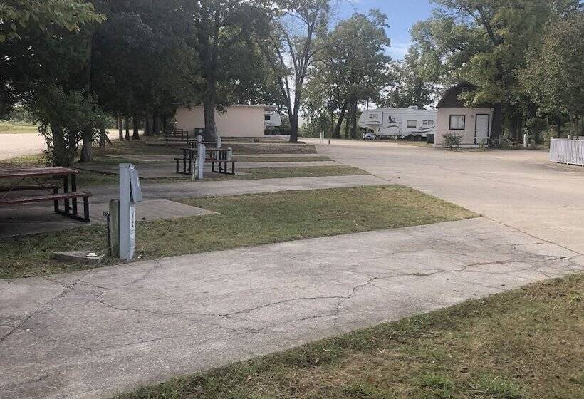 호텔 Willow Tree Inn Branson