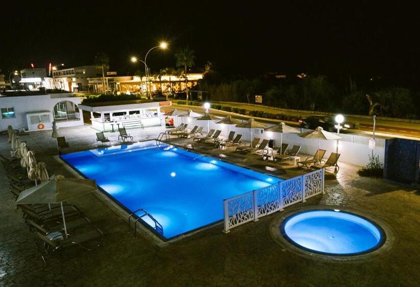 Kaos Hotel Apartments