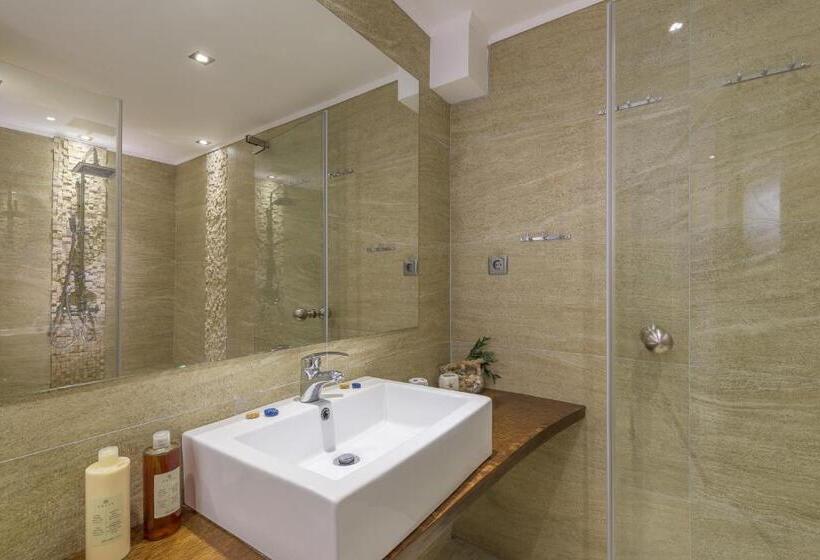 Lindian Jewel Hotel And Villas