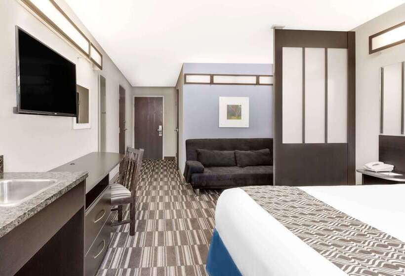 Microtel Inn & Suites By Wyndham Tuscaloosa