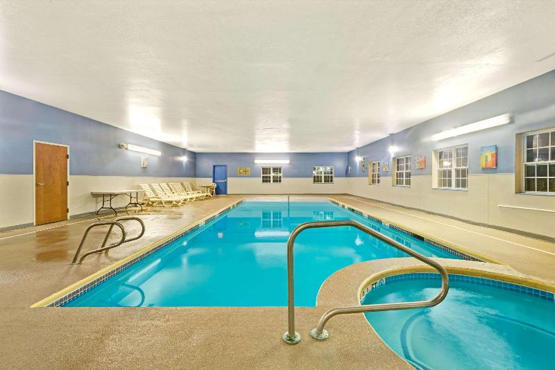 York Microtel Inn & Suites By Wyndham