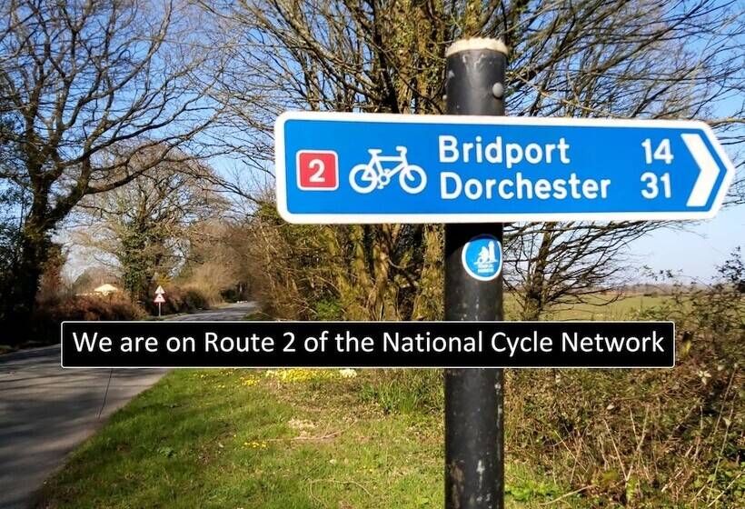 ベッドアンドブレックファースト Cosy Snug Room With Shower Ensuite Private Balcony With Countryside Views And A Real Open Fireplace