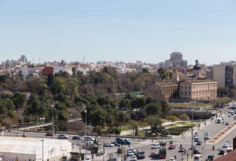 Pio Xii Apartments Valencia