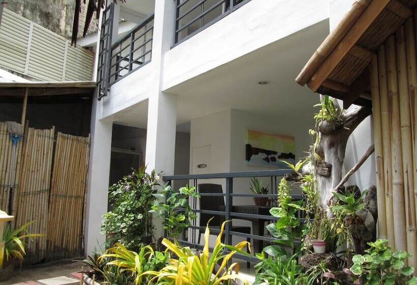 Quoalla Hotel Boracay