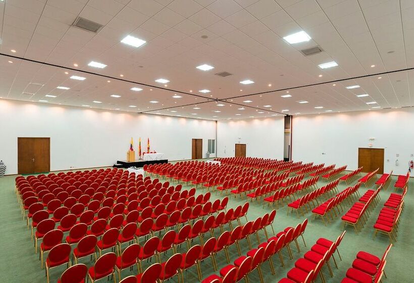 استراحتگاه Decameron Baru  All Inclusive