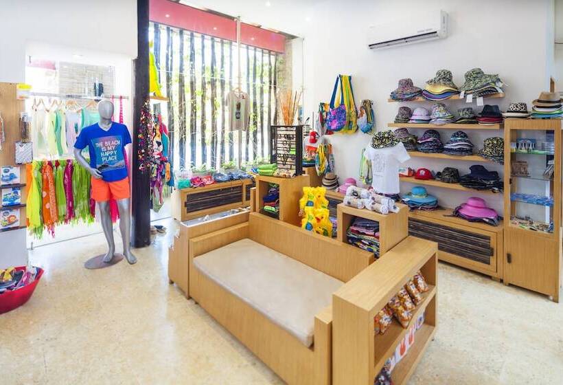 منتجع Decameron Baru  All Inclusive