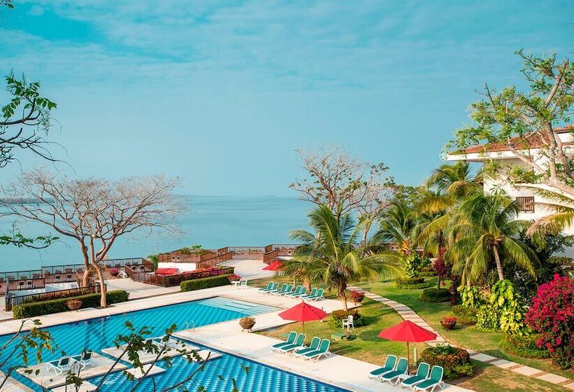 منتجع Decameron Baru  All Inclusive