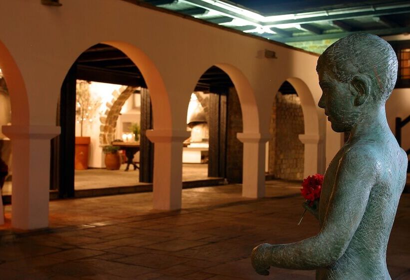 استراحتگاه Porto Carras Villa Galini