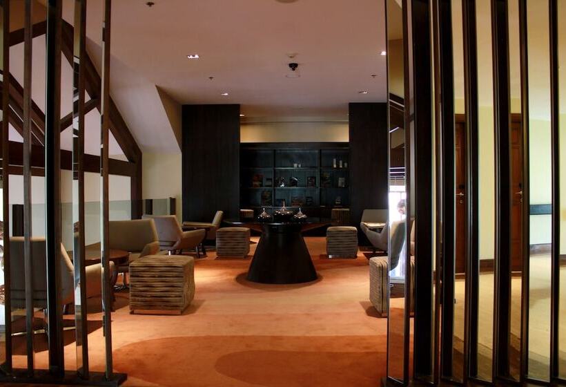 Kurort  Taj Dal View Srinagar