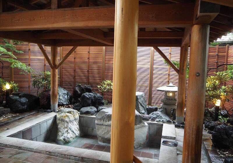 ریوکان Kusatsu Onsen Boun