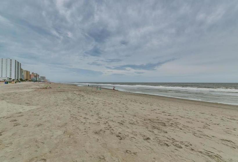 Sea Hawk Oceanfront Motel