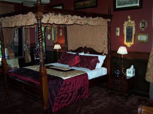 The Retreat Castle Hotel