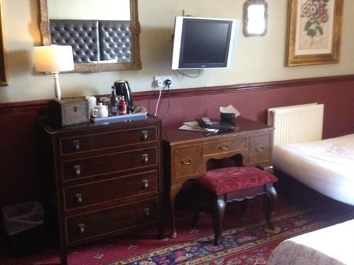 The Retreat Castle Hotel