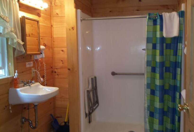 Weirs Beach Motel & Cottages