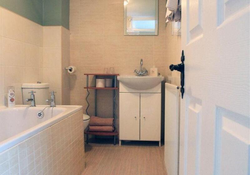 Abbey Bed And Breakfast