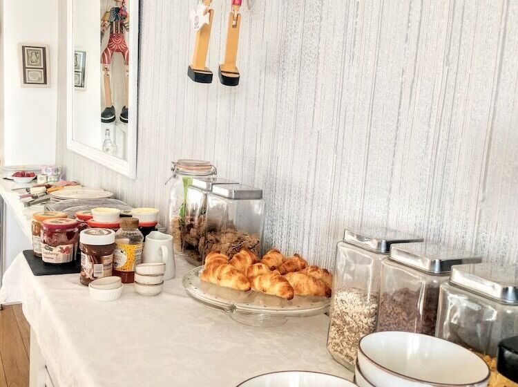 ベッドアンドブレックファースト Number 43