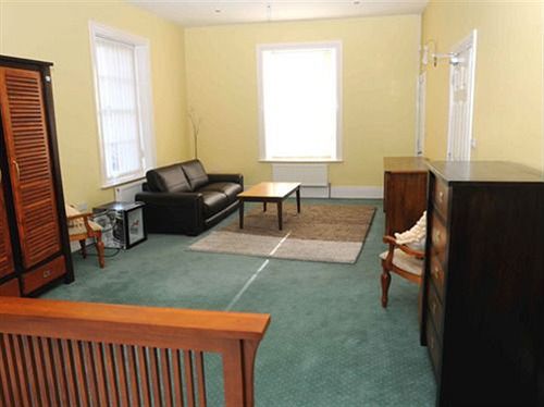 مبيت وإفطار Bed&Breakfast Diplomats Lodge 