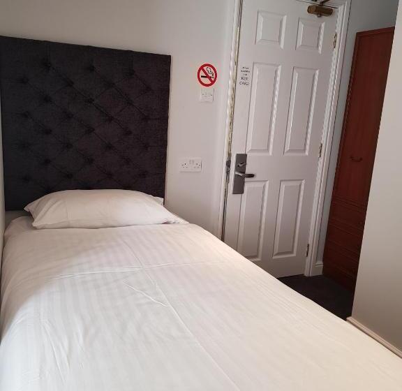 Bed and Breakfast Blagrave Rooms