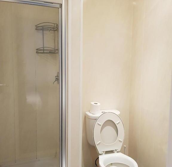 Bed and Breakfast Blagrave Rooms