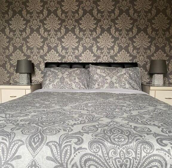 住宿加早餐  Bowman Lodge