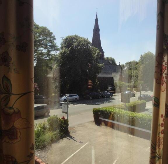 住宿加早餐  Bowman Lodge