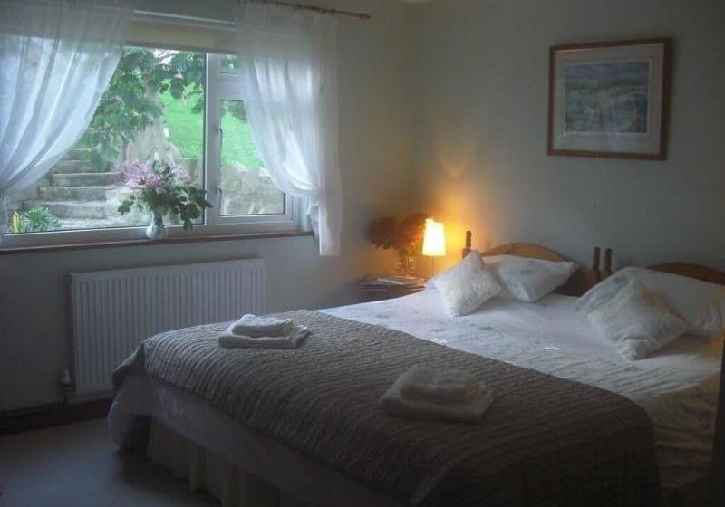 Bed and Breakfast Colossus