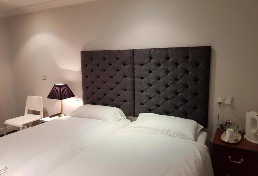 Bed and Breakfast Blagrave Rooms