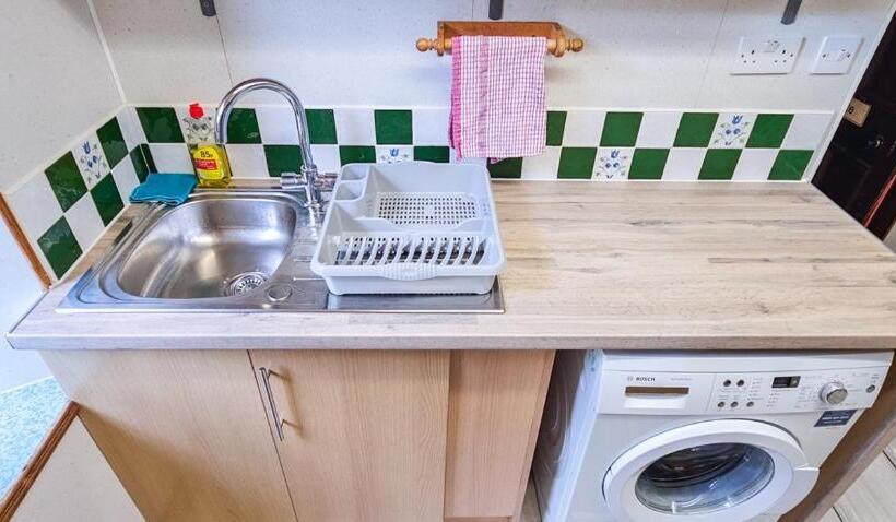 צימר Mystayinn Melrose Villa