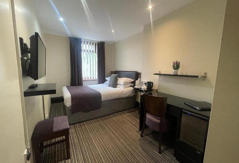 مبيت وإفطار The Bell Guest House