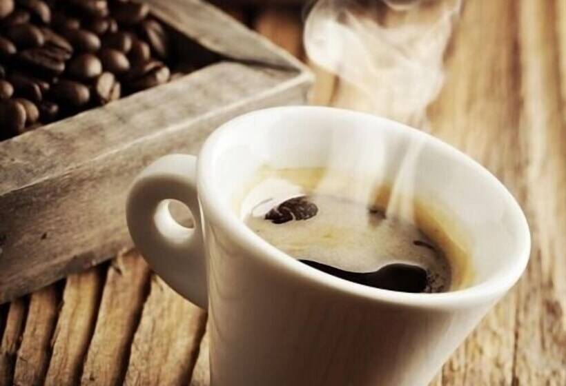 مبيت وإفطار The Bell Guest House