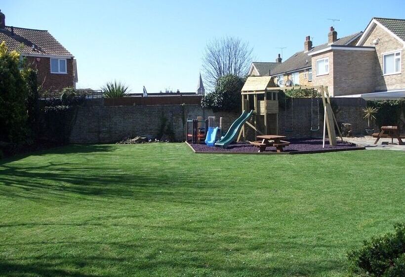 مبيت وإفطار Hussar Inn