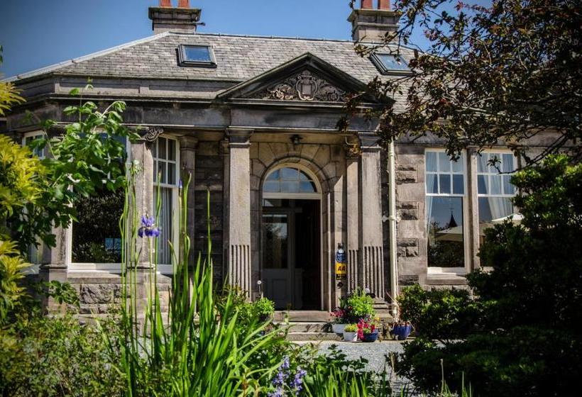 צימר The Lodge Elgin