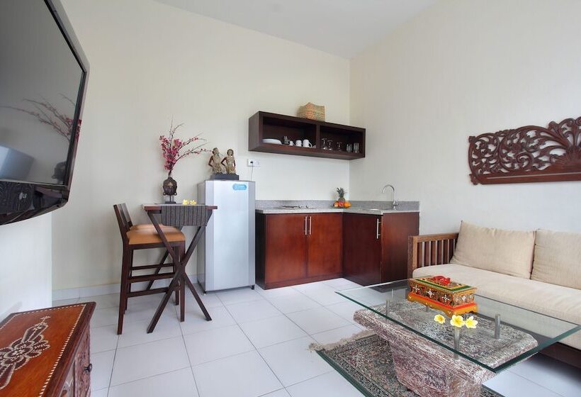 Berawa Dini Guesthouse