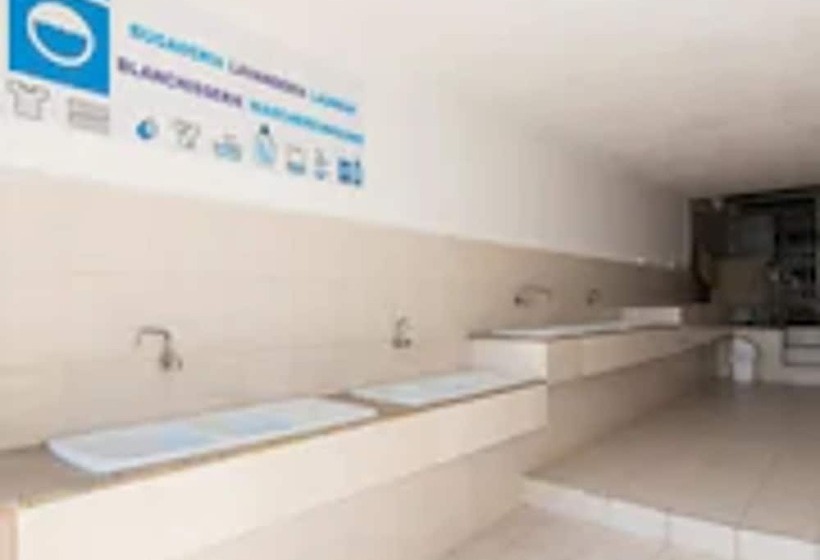 Camping Bungalows El Far