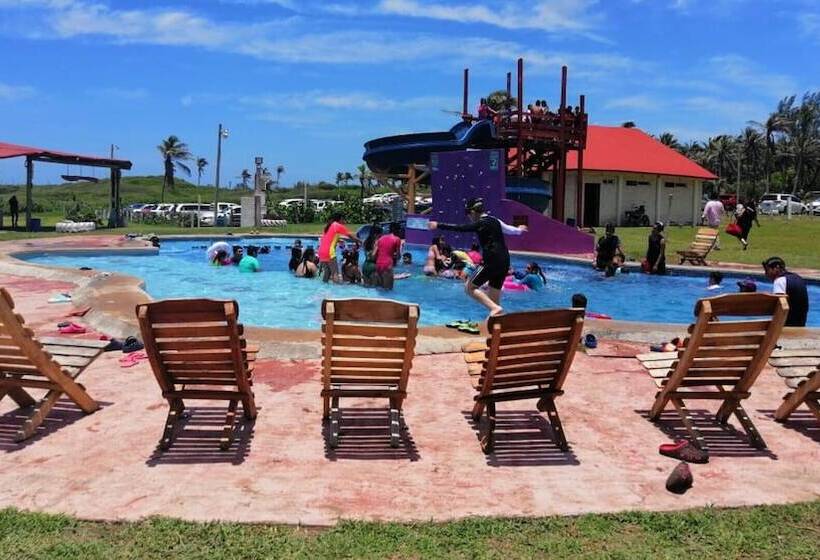 Cocoaventura Cabanas Y Club De Playa   Campsite