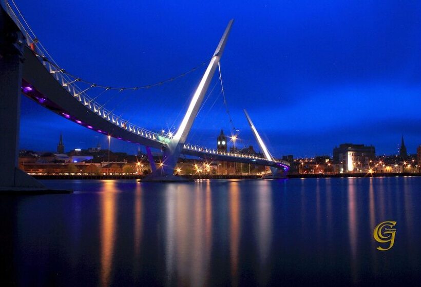 Elagh View Bed & Breakfast