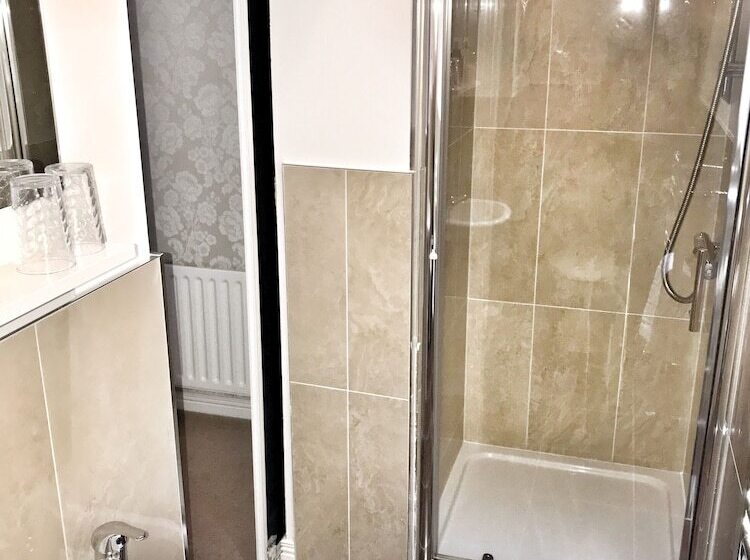 Elagh View Bed & Breakfast