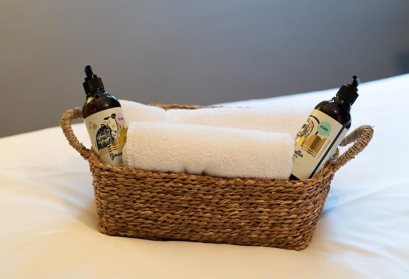 High Street Town House