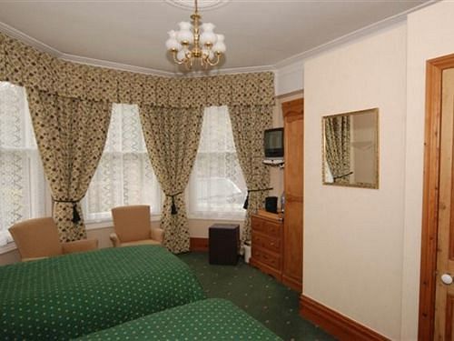 فندق Alpine Villa Guest House