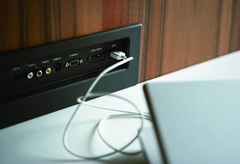 Alt Hotel Toronto Airport