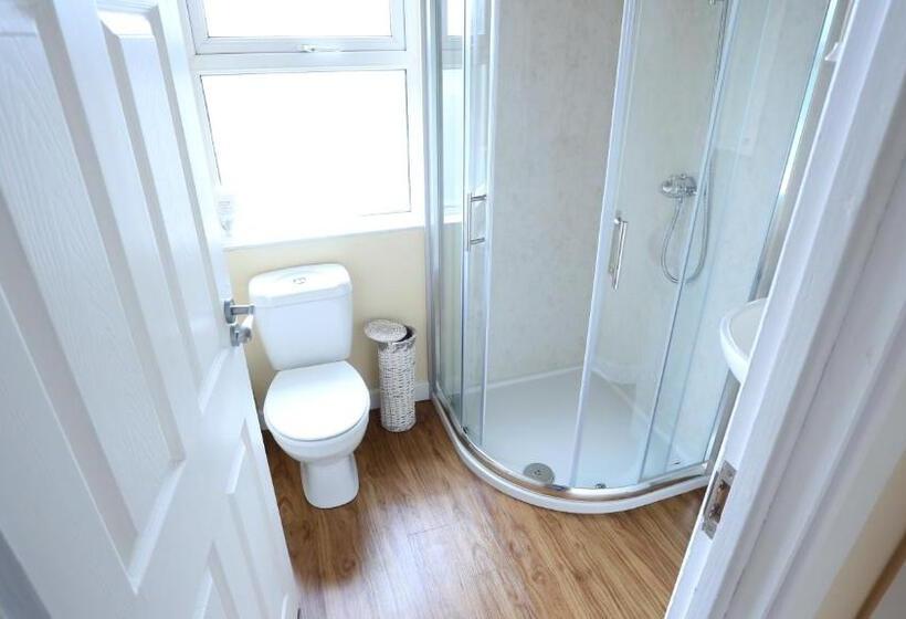 فندق An Caislean Guest House