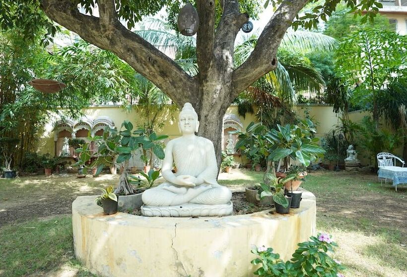 فندق Anuraag Villa